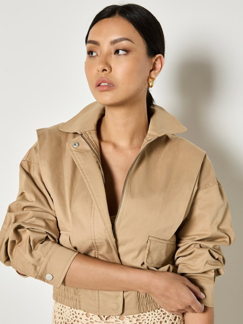 Crop Jacket - Picture 10 of 10